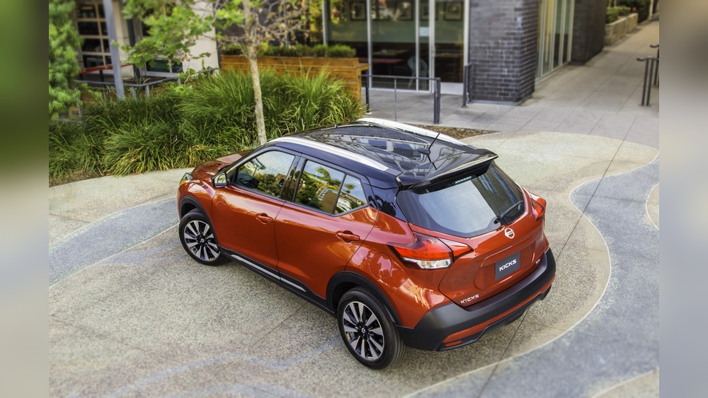 Does Nissan Kicks Have Sunroof