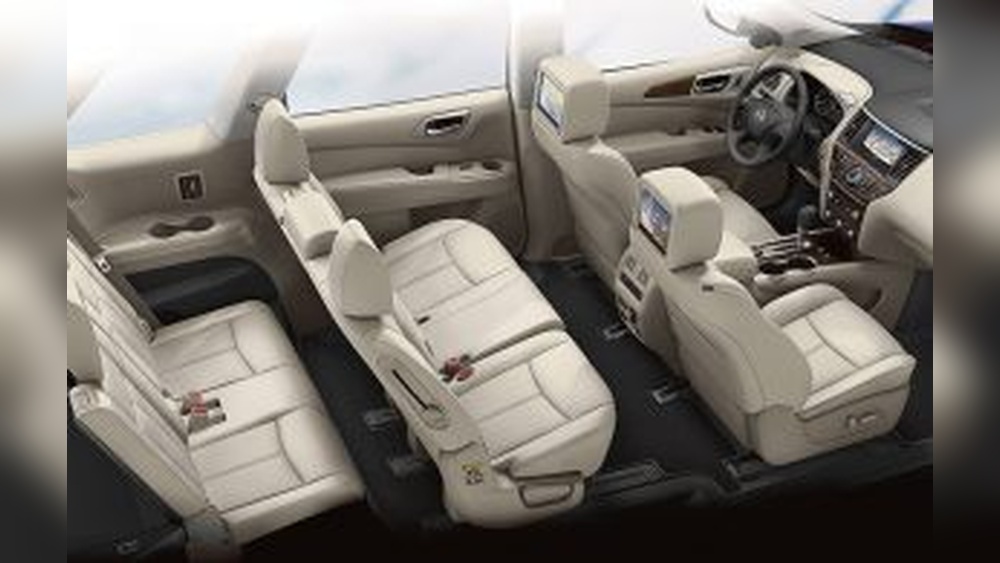 How Many Passengers Nissan Pathfinder