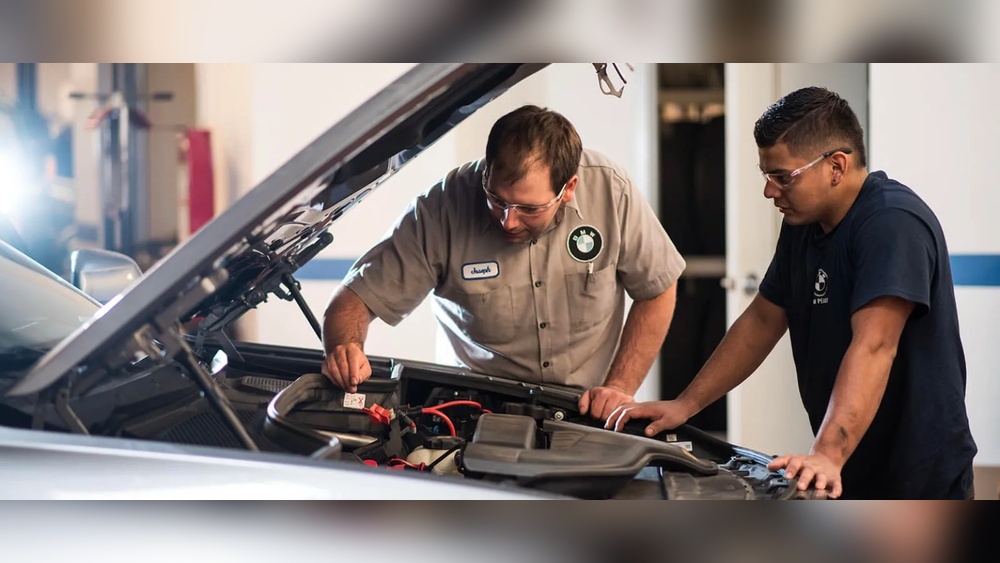 How Much Does A Toyota Mechanic Make An Hour