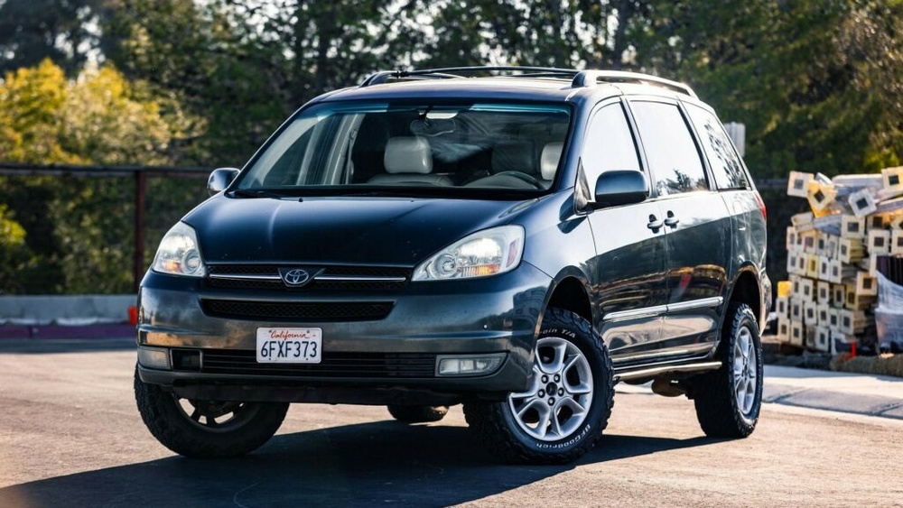 How Much Is A 2004 Toyota Sienna Worth